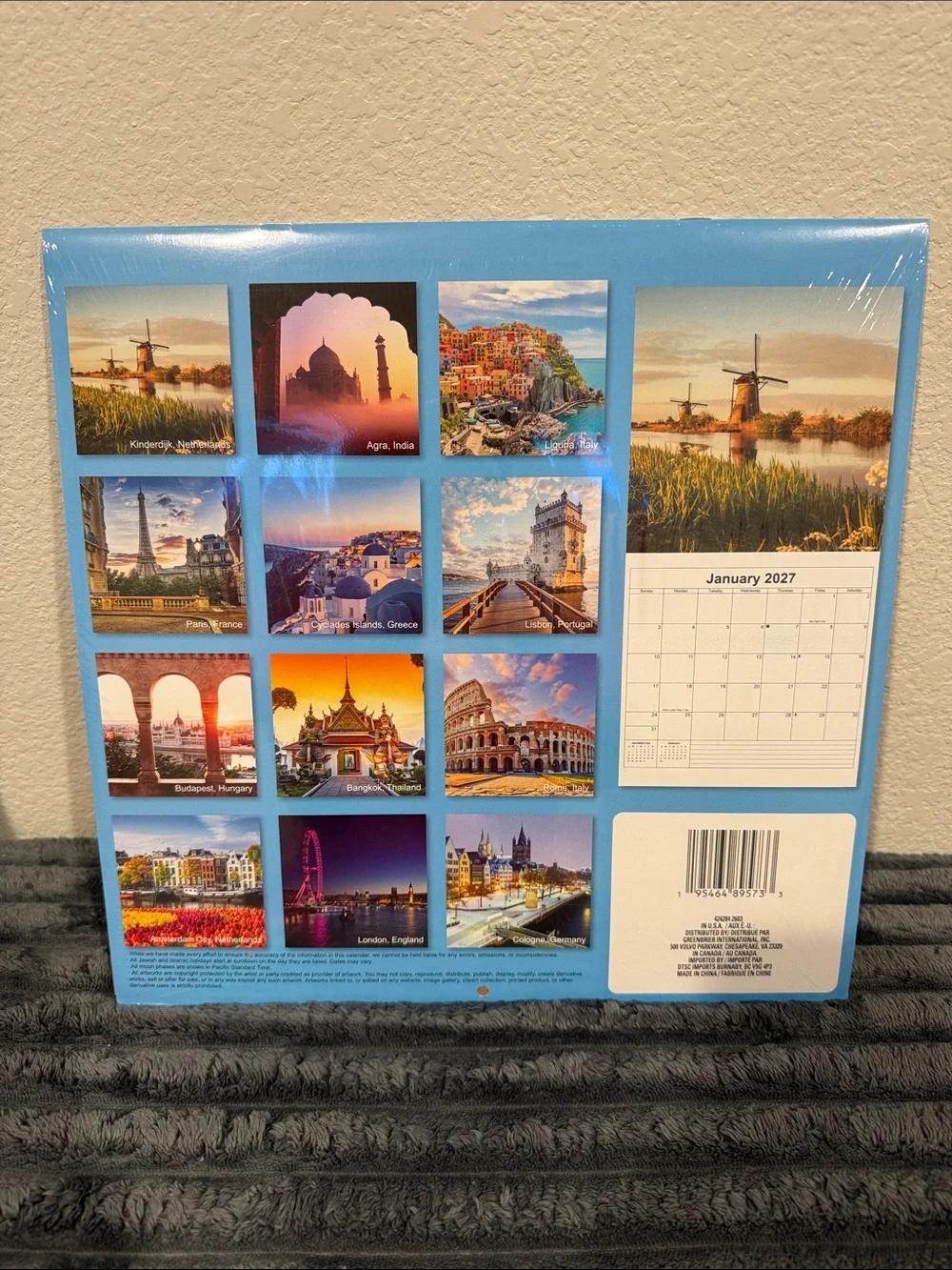 Travel to gorgeous places from your home 2027 Calendar